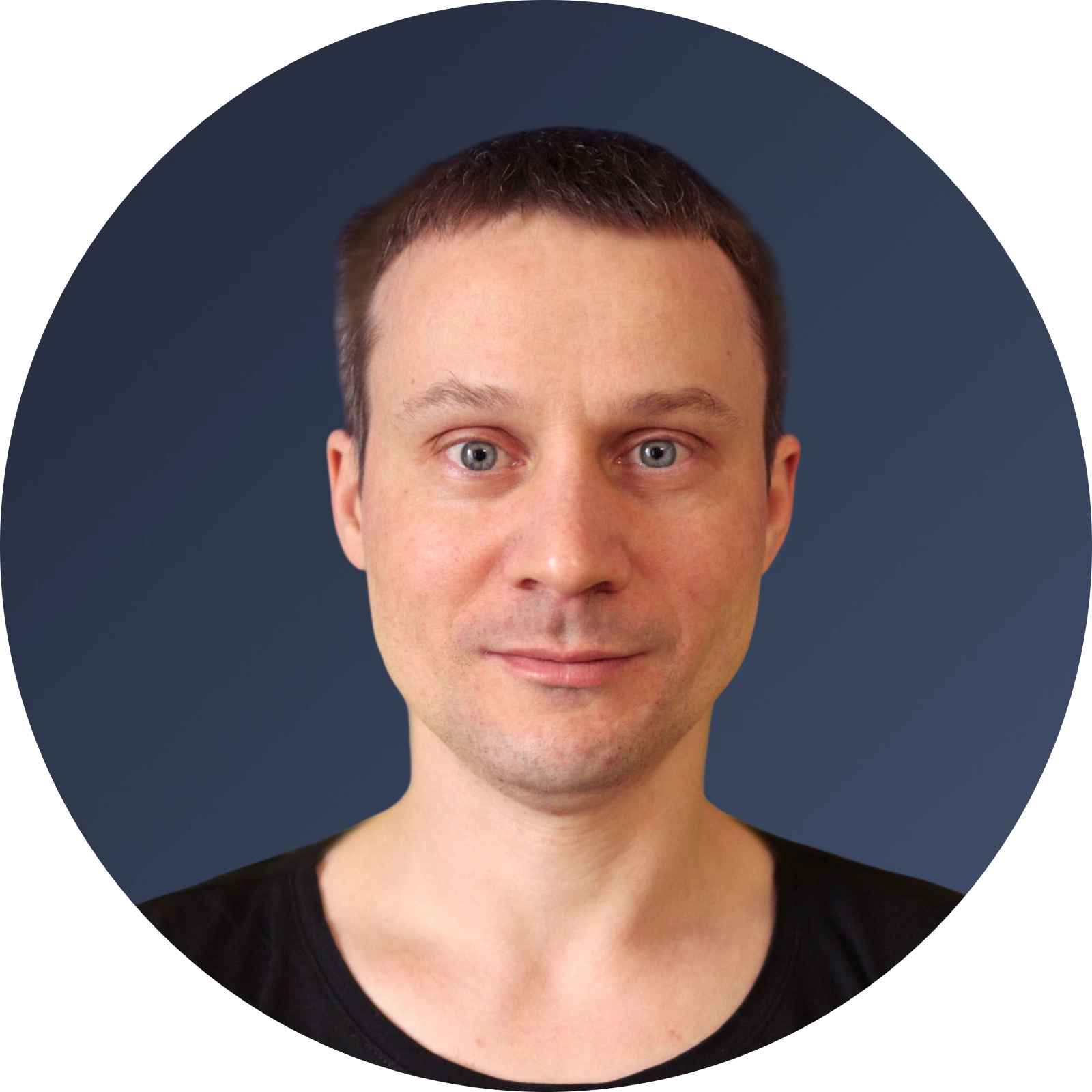 Anton Photo ()